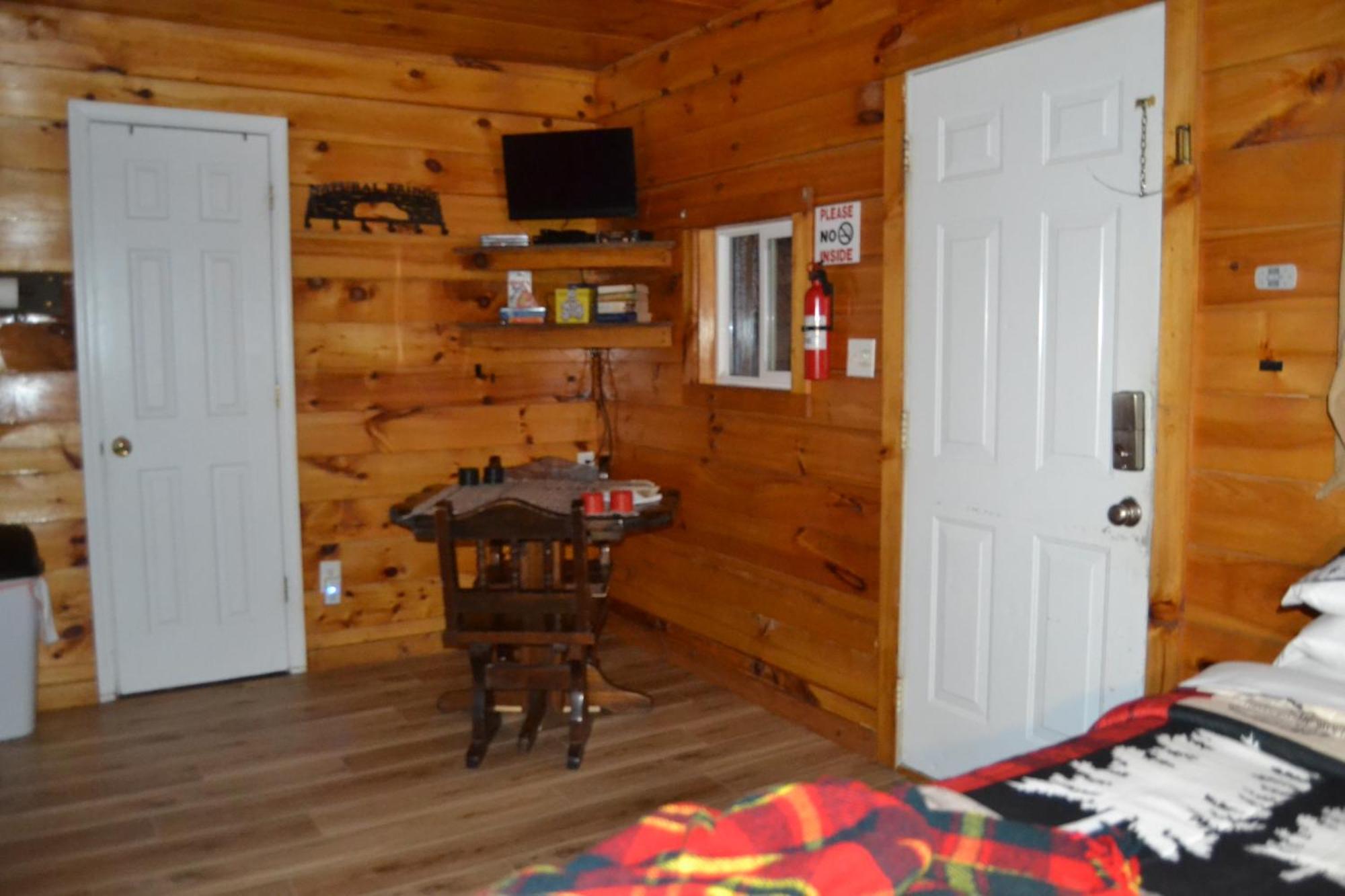 Campfire Cabin, Red River Gorge, Ky, River Access & Views Holiday home *