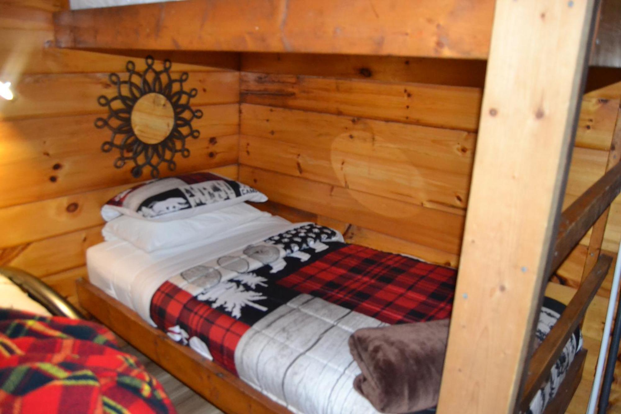 Campfire Cabin, Red River Gorge, Ky, River Access & Views Holiday home